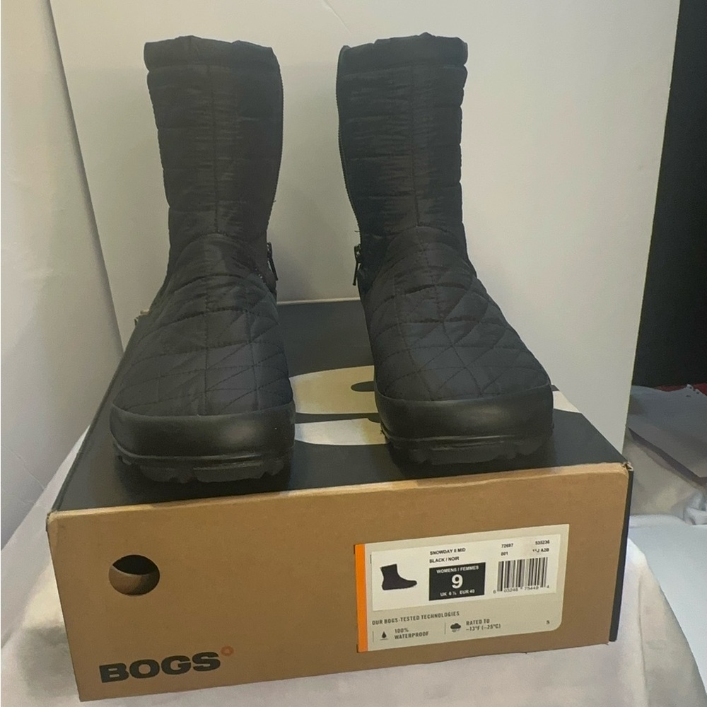 BOGS women’s Black Winter Boots